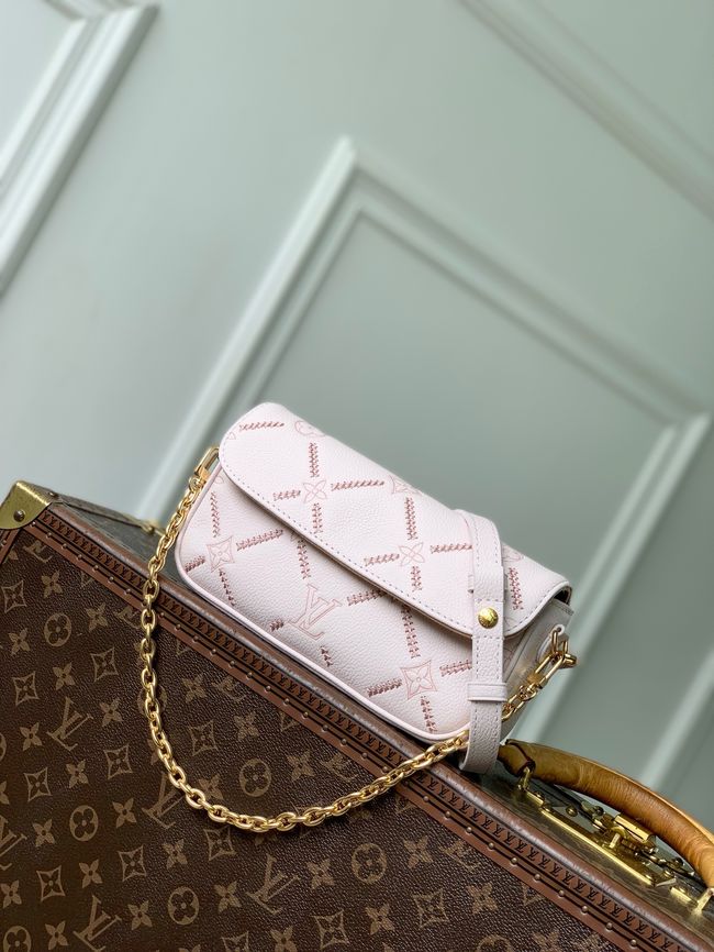 Louis Vuitton NEW Wallet On Chain Ivy M29502