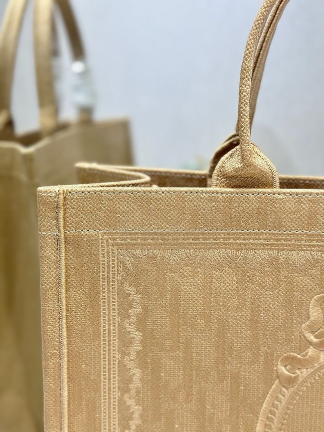 Large Dior Book Tote Book Cover Embroidery TSH295-2 Large Dior Book Tote Book Cover Embroidery TSH295-2
