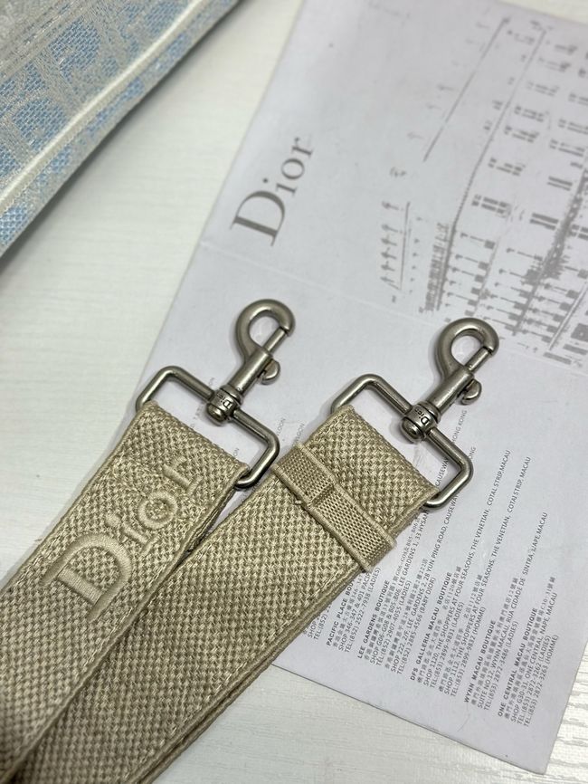 Large Dior Book Tote Book Cover Embroidery TSH295-3 Large Dior Book Tote Book Cover Embroidery TSH295-3