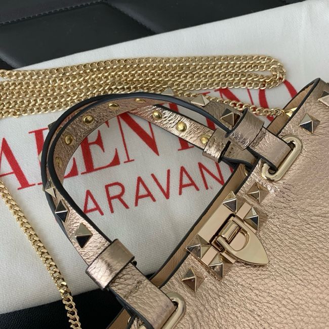 VALENTINO ROCKSTUD mini grained calfskin bag SHI16 Champagne gold VALENTINO ROCKSTUD mini grained calfskin bag SHI16 Champagne gold