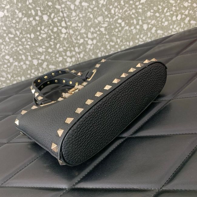 VALENTINO ROCKSTUD mini grained calfskin bag SHI16 black&gold