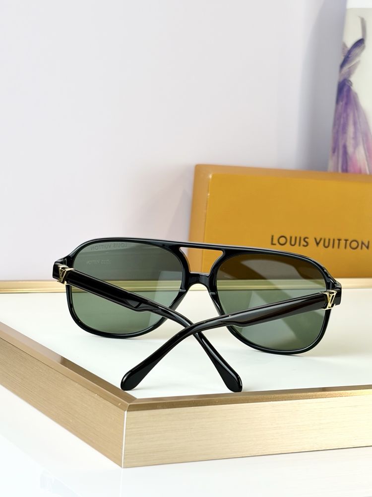 Louis Vuitton Sunglasses LVS00003-1 Louis Vuitton Sunglasses LVS00003-1
