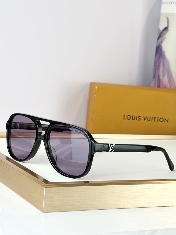 Louis Vuitton Sunglasses LVS00003-2