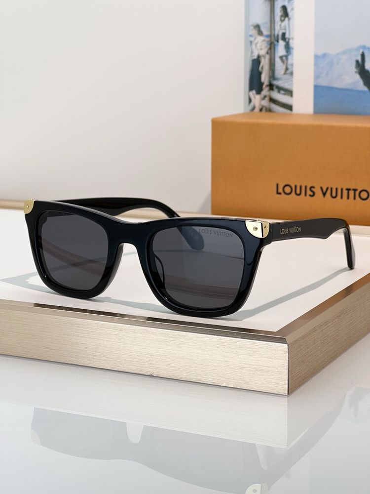 Louis Vuitton Sunglasses LVS00007-8