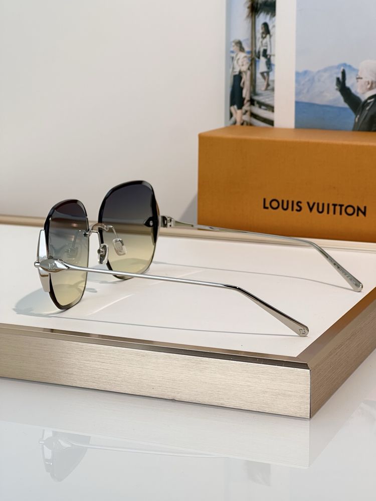 Louis Vuitton Sunglasses LVS00008-1 Louis Vuitton Sunglasses LVS00008-1