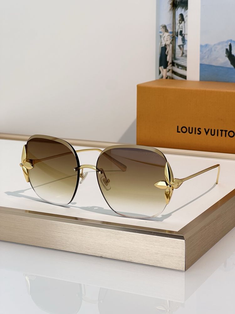 Louis Vuitton Sunglasses LVS00008-3