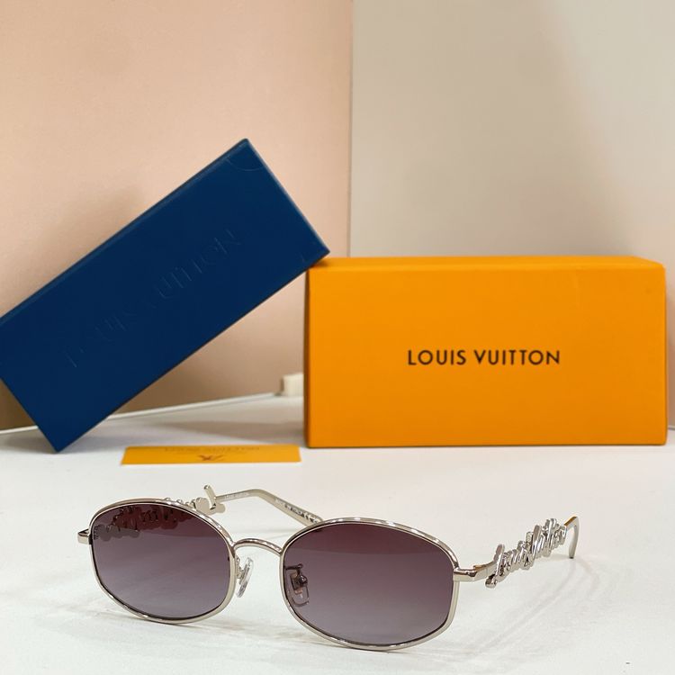 Louis Vuitton Sunglasses LVS00009-5