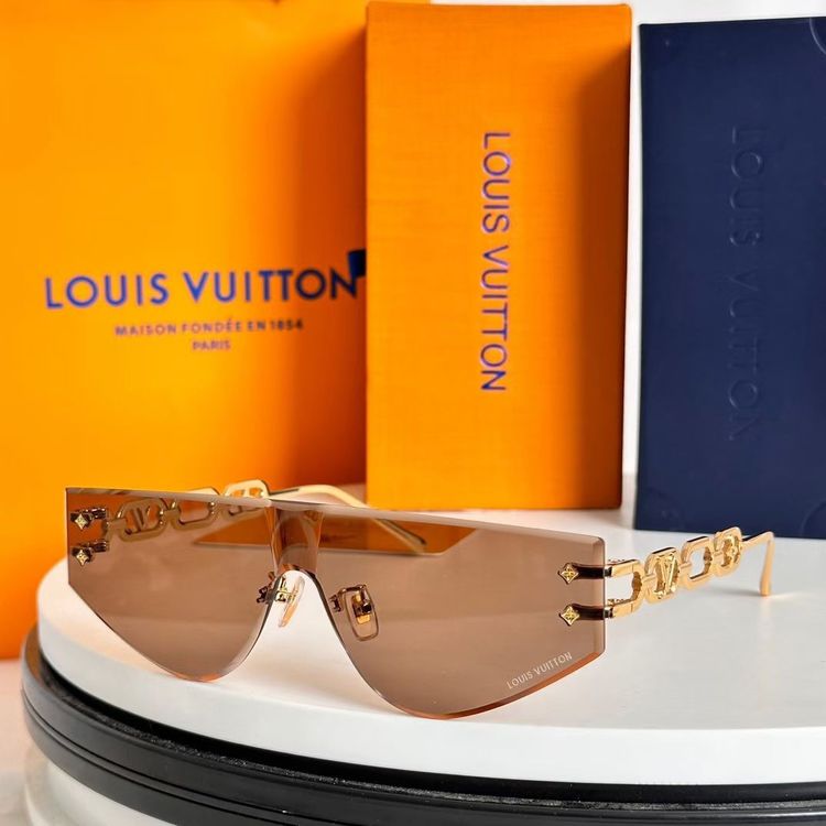 Louis Vuitton Sunglasses LVS00012-7