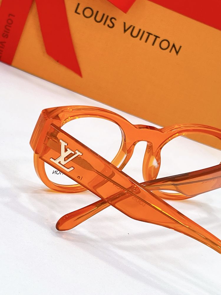 Louis Vuitton Sunglasses LVS00017-2