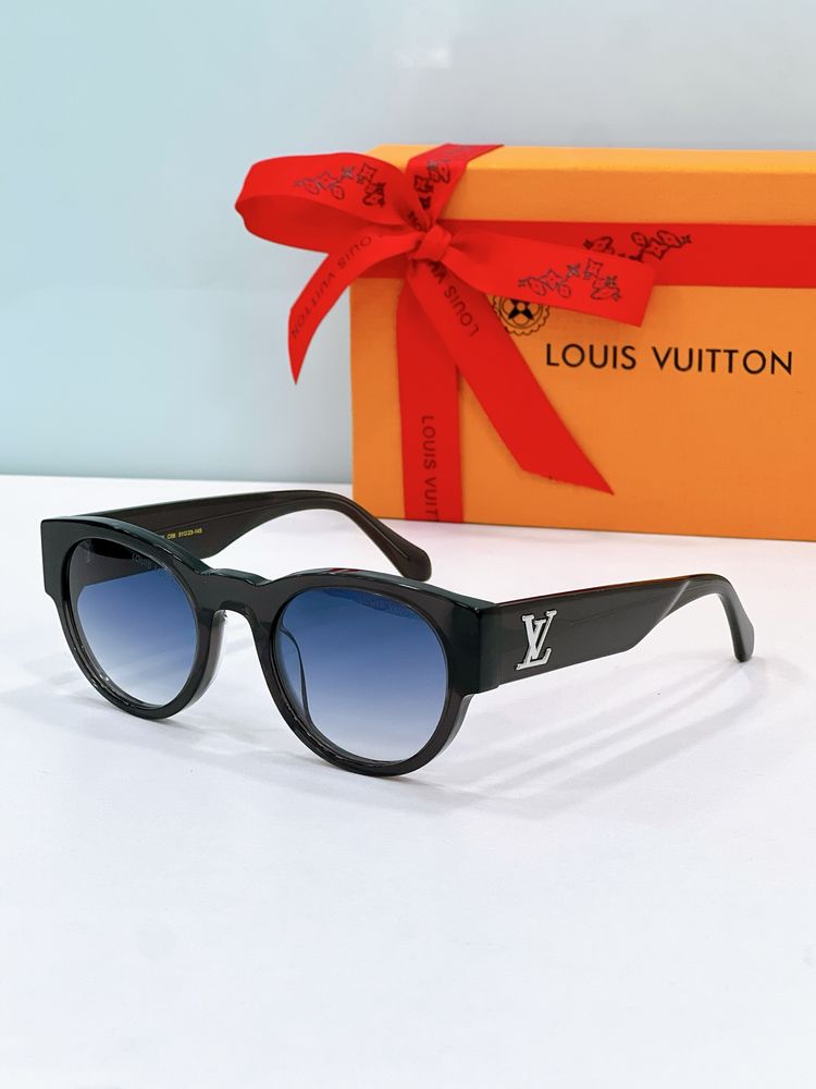 Louis Vuitton Sunglasses LVS00018-6