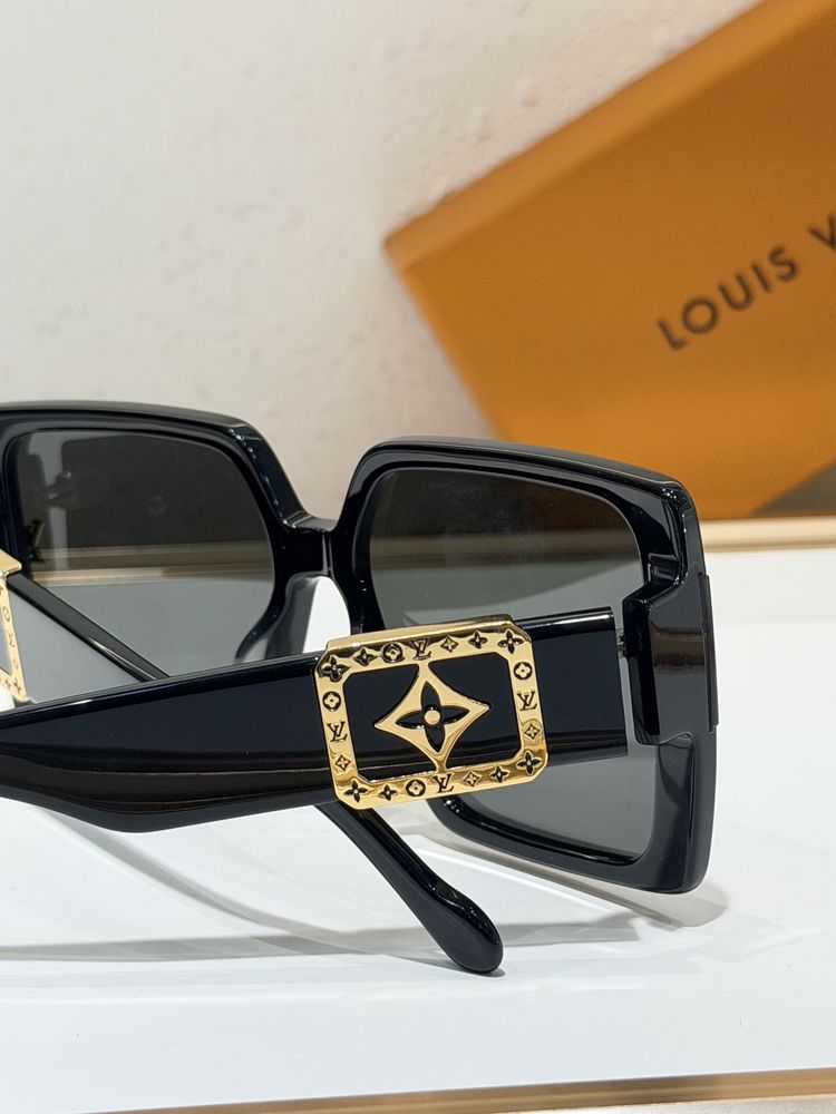 Louis Vuitton Sunglasses LVS00020-1 Louis Vuitton Sunglasses LVS00020-1