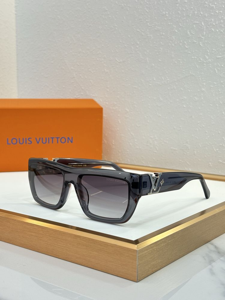 Louis Vuitton Sunglasses LVS00025-2