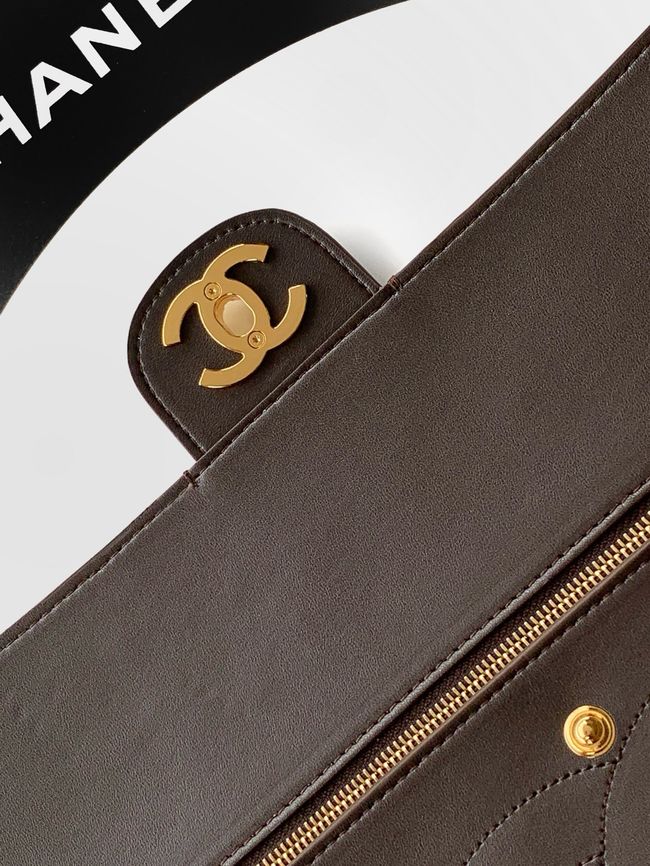 CHANEL Maxi Flapbag AS5640 Dark Brown CHANEL Maxi Flapbag AS5640 Dark Brown