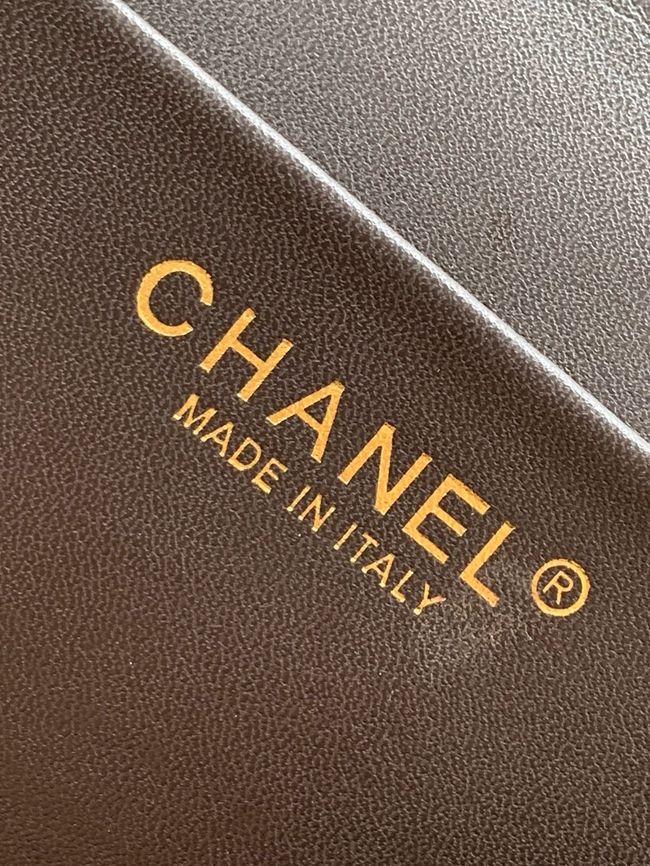 CHANEL Maxi Flapbag AS6281 Dark Brown