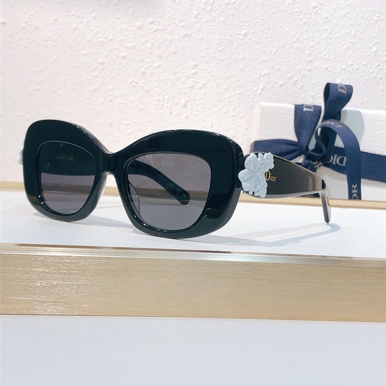 Dior Sunglasses DRS00006-4