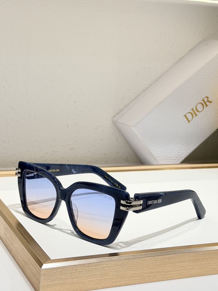Dior Sunglasses DRS00012-4