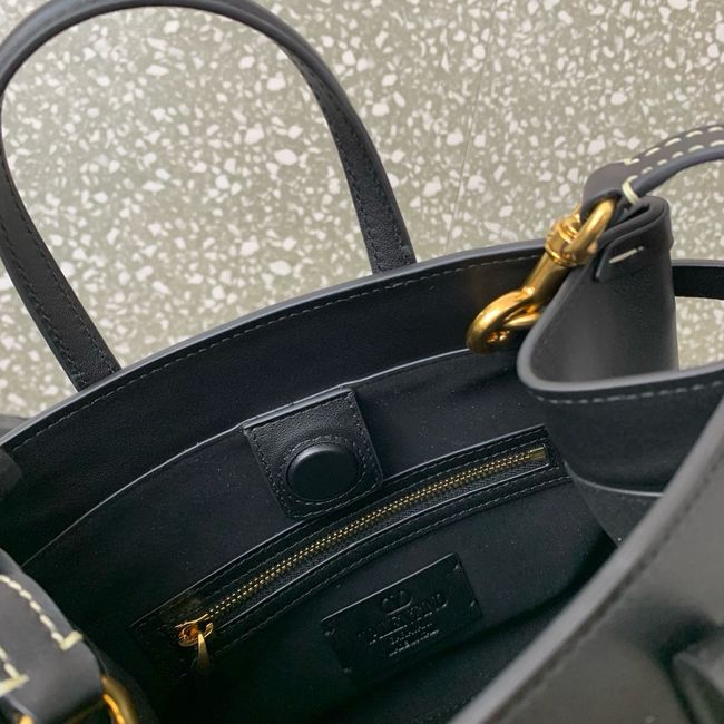 VALENTINO ANTIBES small leather bag WB0R20 BLACK VALENTINO ANTIBES small leather bag WB0R20 BLACK
