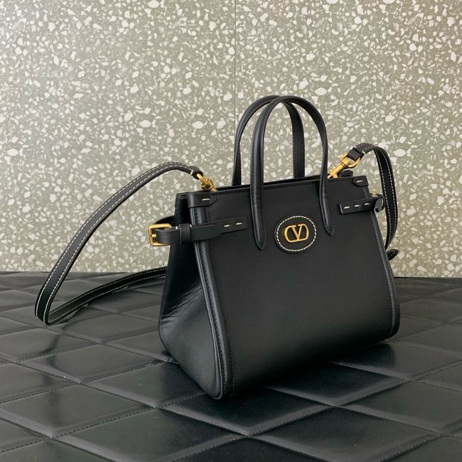 VALENTINO ANTIBES small leather bag WB0R20 BLACK VALENTINO ANTIBES small leather bag WB0R20 BLACK