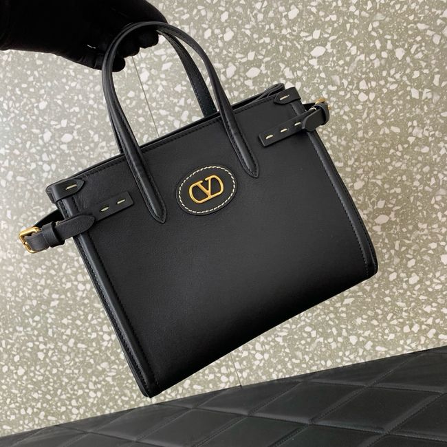 VALENTINO ANTIBES small leather bag WB0R20 BLACK VALENTINO ANTIBES small leather bag WB0R20 BLACK