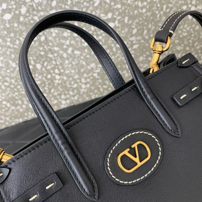 VALENTINO ANTIBES small leather bag WB0R20 BLACK VALENTINO ANTIBES small leather bag WB0R20 BLACK
