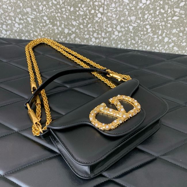 VALENTINO LOCO VLOGO SIGNATURE Small Leather bag WB0K53 BLACK VALENTINO LOCO VLOGO SIGNATURE Small Leather bag WB0K53 BLACK