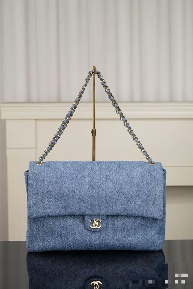 Chanel Maxi Flapbag Denim AS5640 Blue