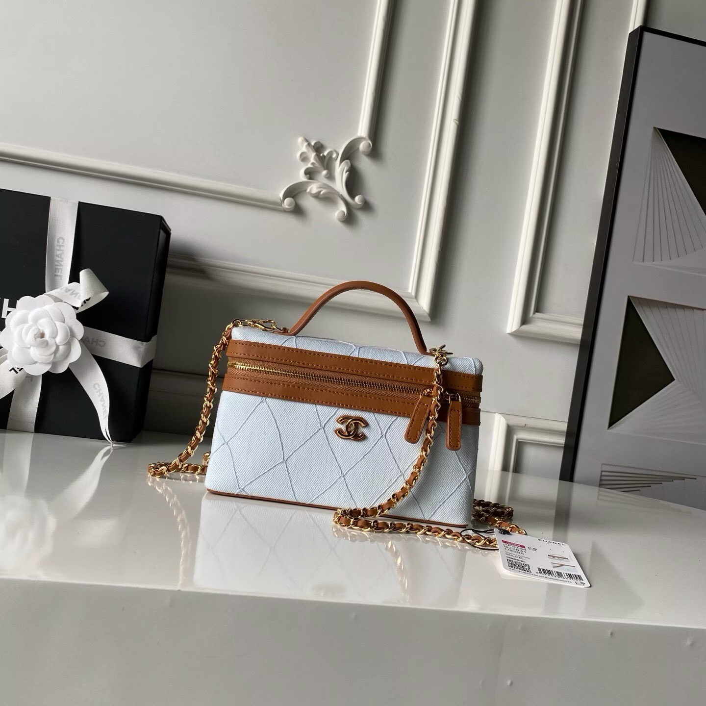 Chanel 26C Coco Beach Mini Vanity Bag AP5164 Brown