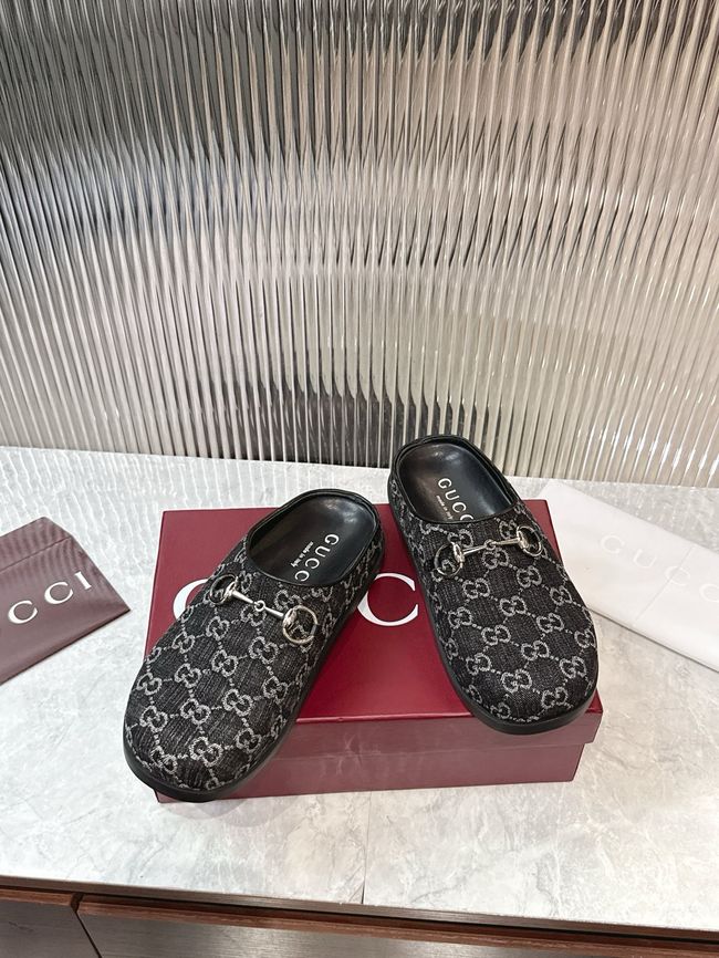 Gucci Womens mule with Horsebit 749815-1