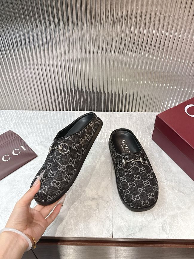 Gucci Womens mule with Horsebit 749815-1