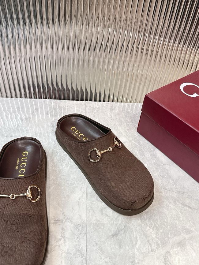 Gucci Womens mule with Horsebit 749815-2