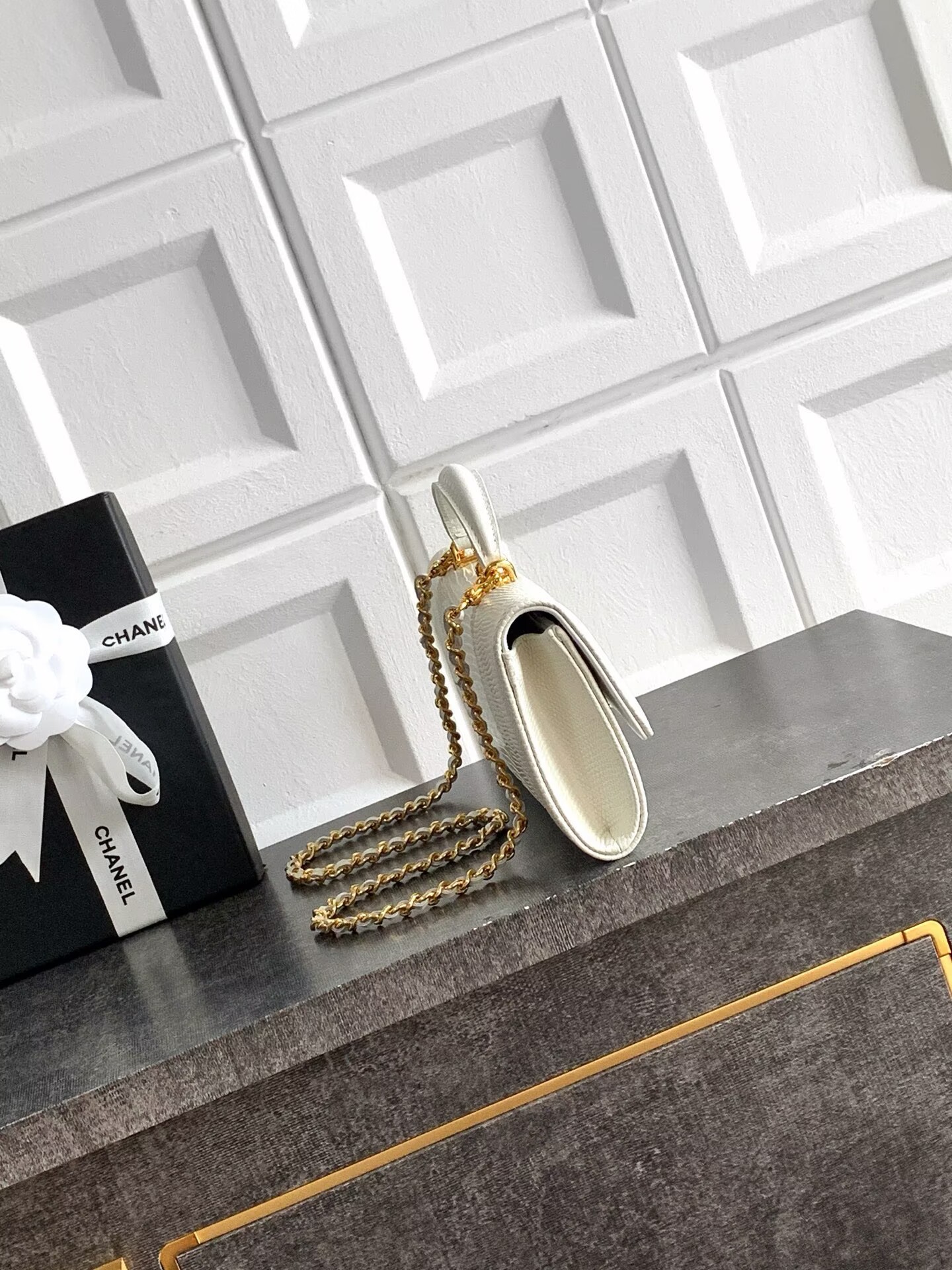 Chanel 26A Original Leather CC Handbag A6430 White Chanel 26A Original Leather CC Handbag A6430 White