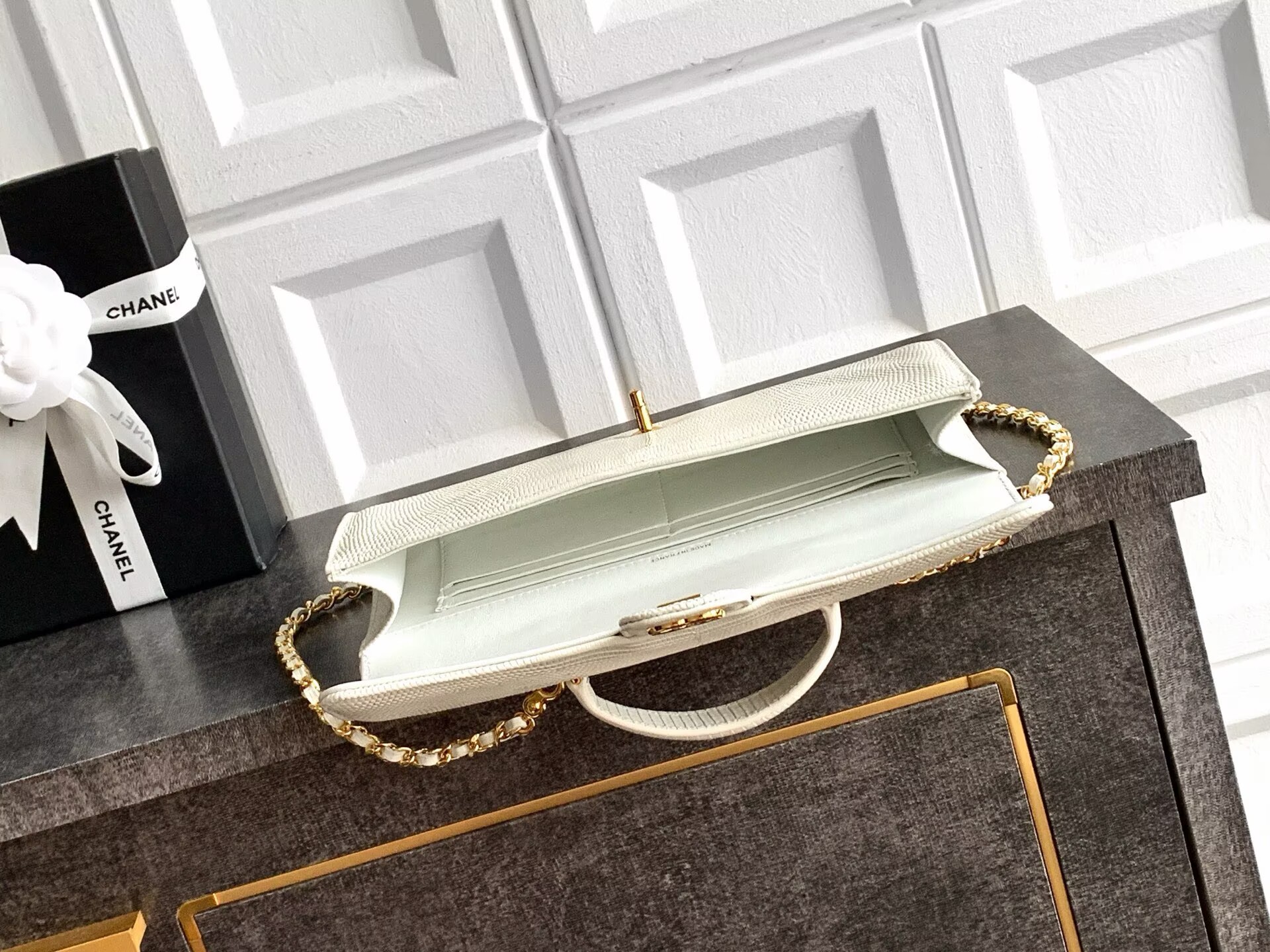 Chanel 26A Original Leather CC Handbag A6430 White Chanel 26A Original Leather CC Handbag A6430 White