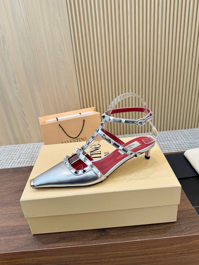 Valentino ROCKSTUD lambskin high heels 4cm 65052-3