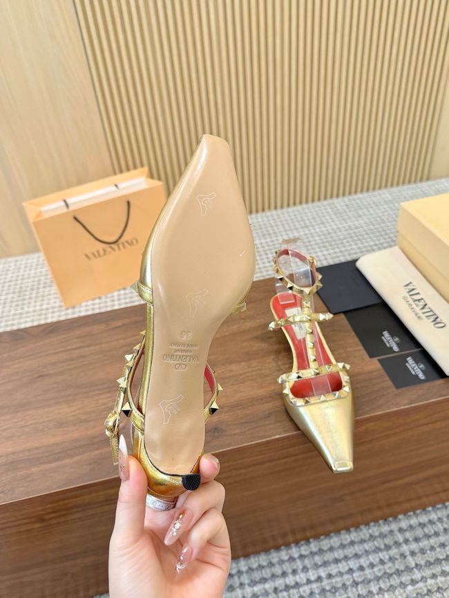 Valentino ROCKSTUD lambskin high heels 4cm 65052-4