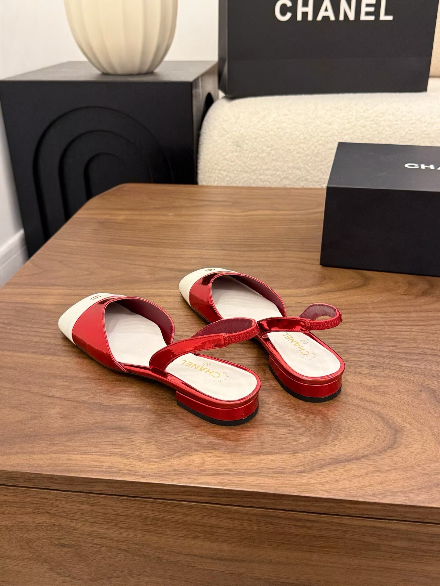 Chanel Pumps Lambskin Flat Shoes G47188 White&Red