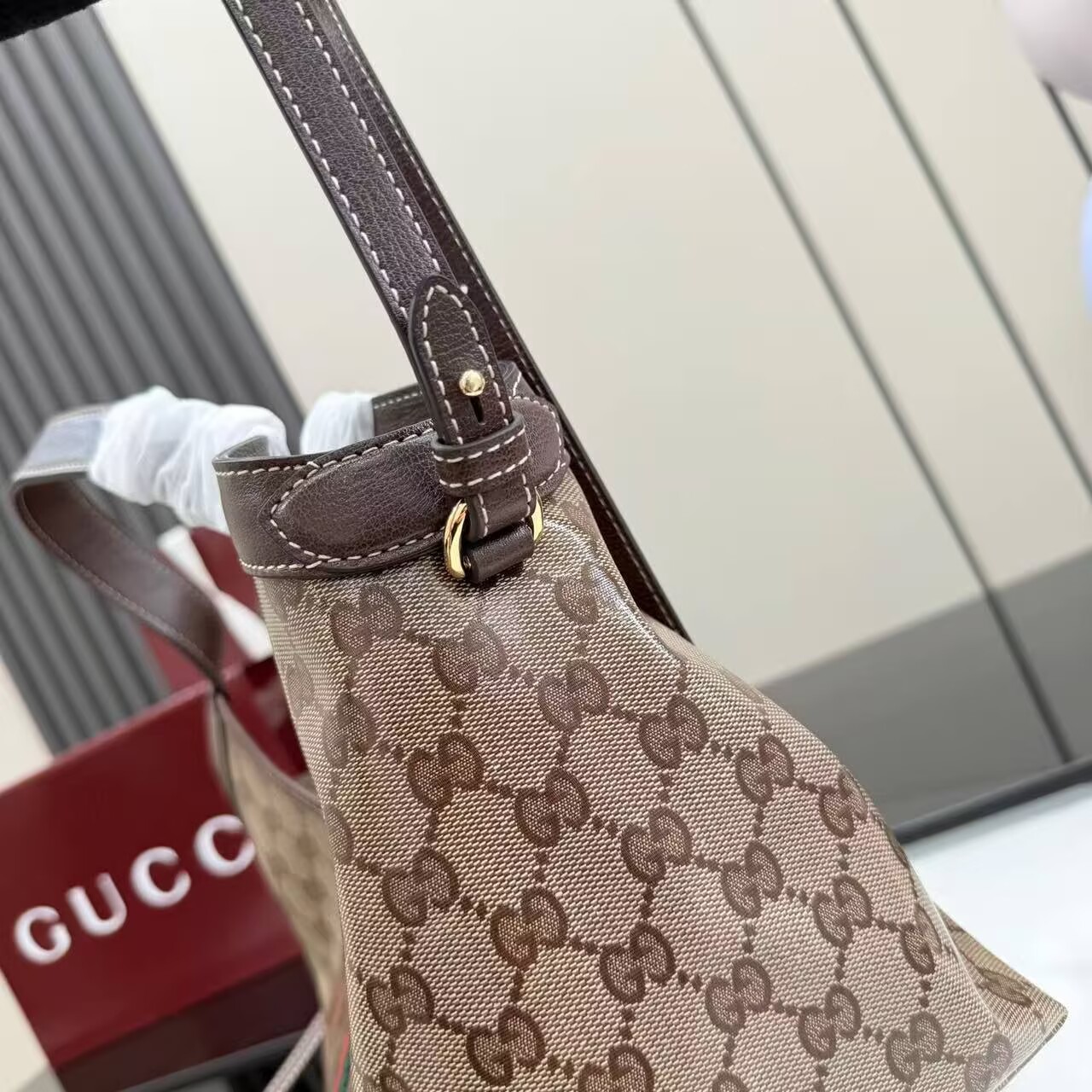 Gucci Giglio Small Canvas & Leather Tote Bag 53012 Brown Gucci Giglio Small Canvas & Leather Tote Bag 53012 Brown
