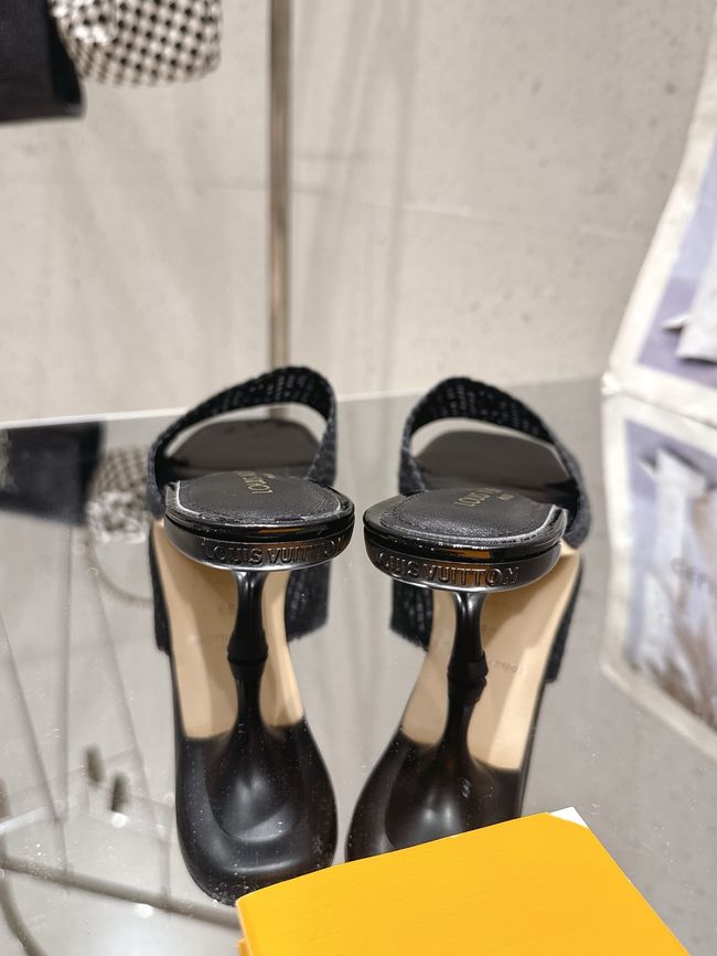 Louis Vuitton 6 AM Mule 1AK219-6