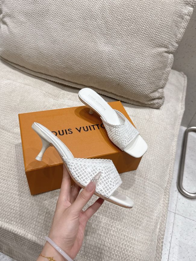 Louis Vuitton 6 AM Mule 1AK219-7