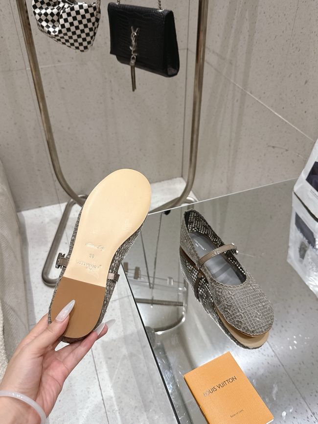 Louis Vuitton Romy Flat Ballerina 1AK24A-3
