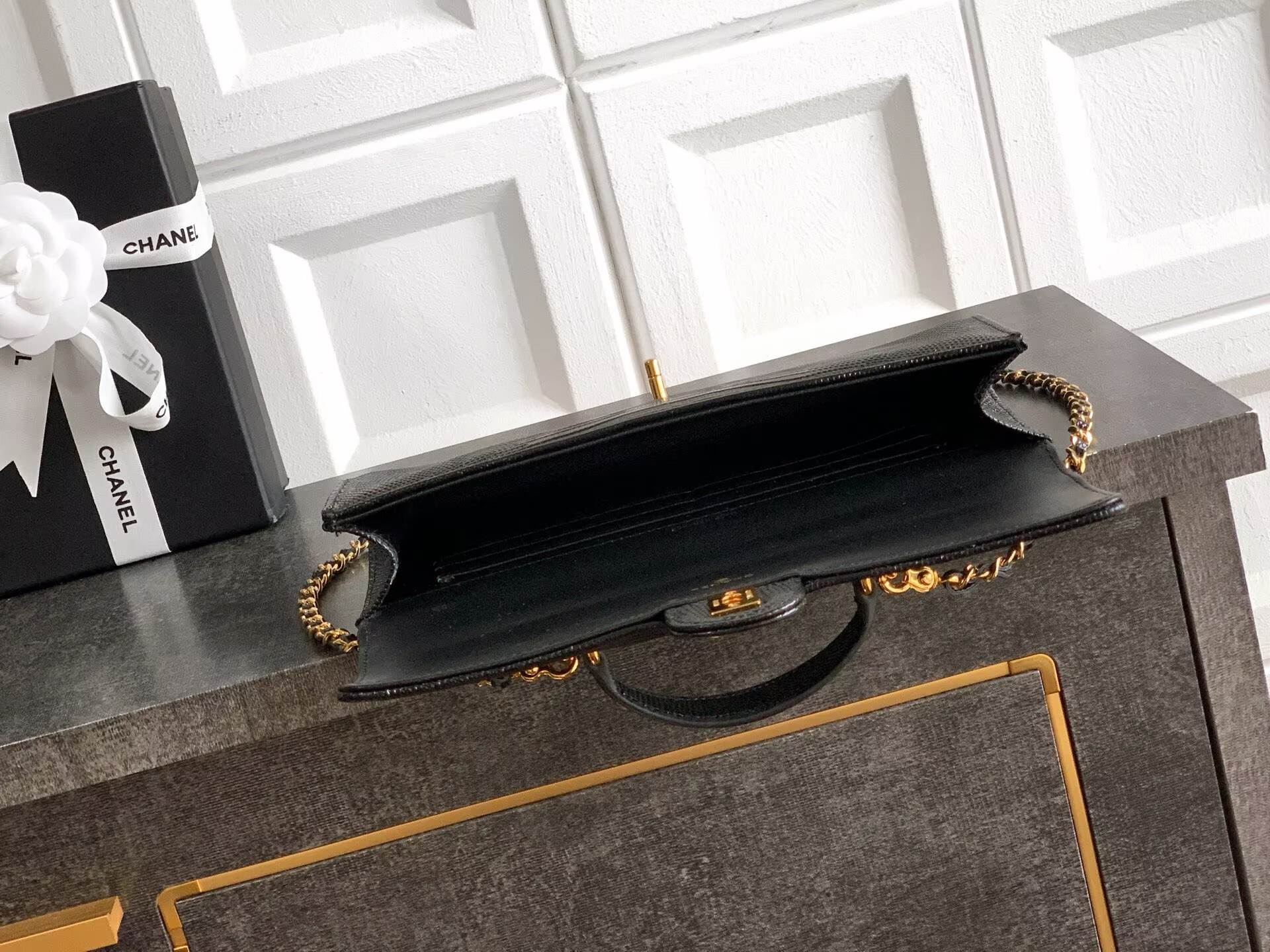Chanel 26A Original Leather CC Handbag A6430 Black Chanel 26A Original Leather CC Handbag A6430 Black