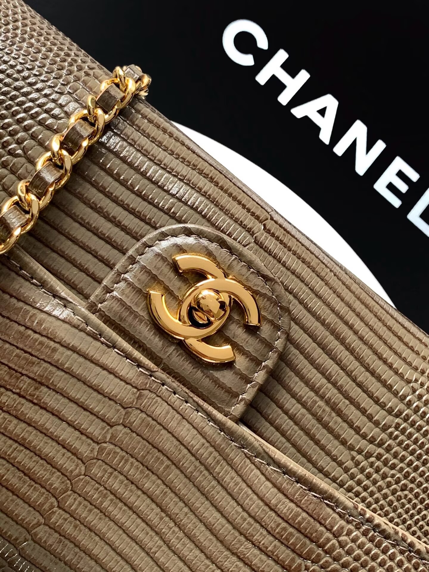 Chanel 26A Original Leather CC Handbag A6430 Khaki Chanel 26A Original Leather CC Handbag A6430 Khaki