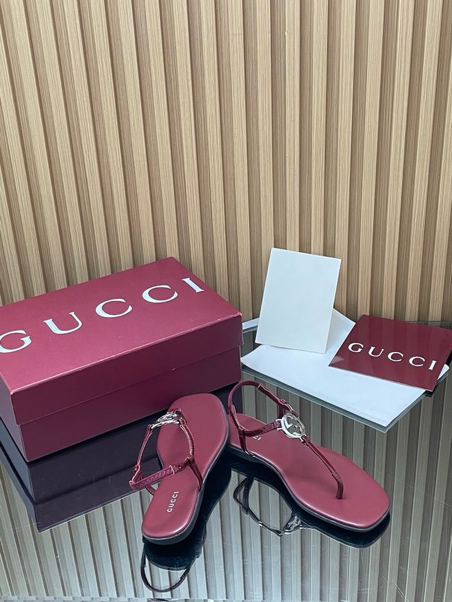 Gucci Womens thong sandal 874699-4