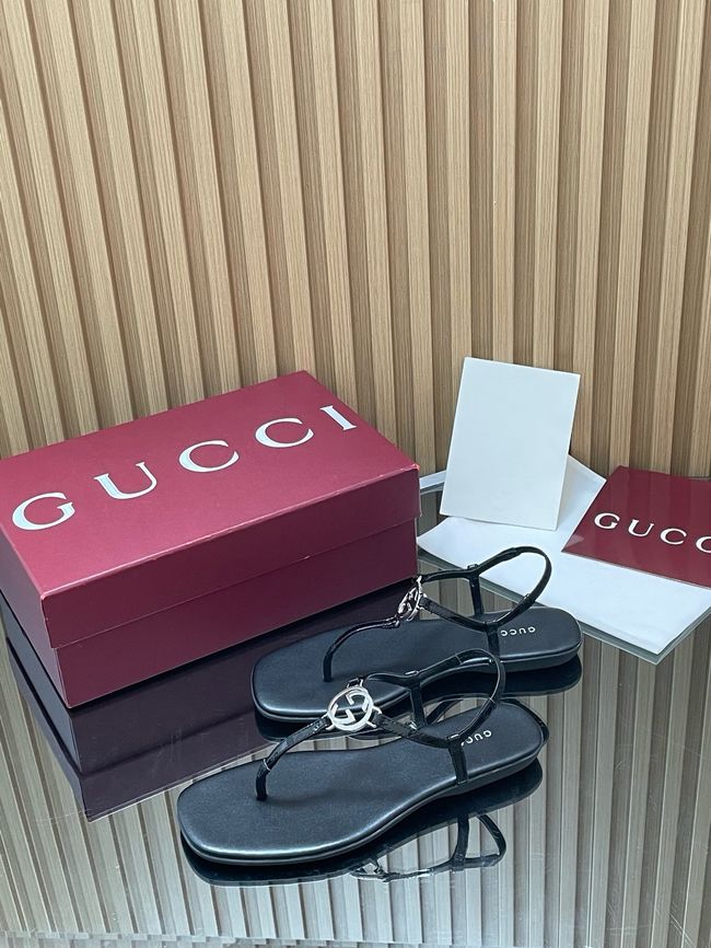 Gucci Womens thong sandal 874699-5