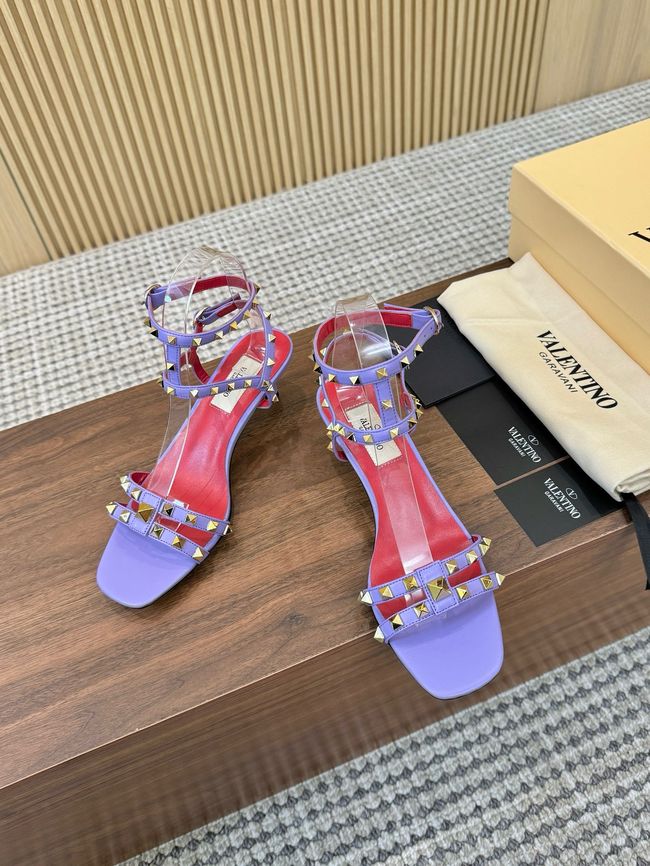 Valentino ROCKSTUD lambskin 65075-1