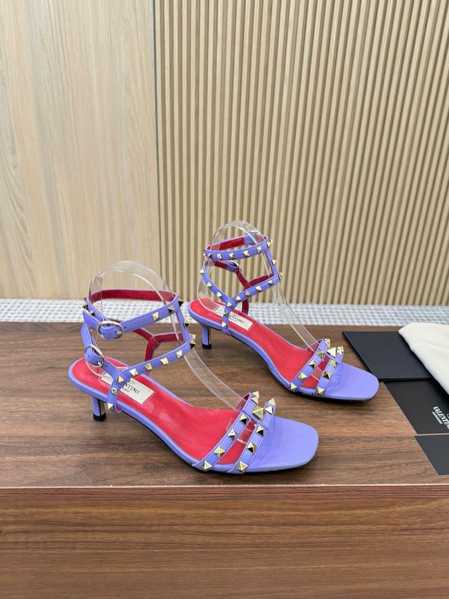 Valentino ROCKSTUD lambskin 65075-1
