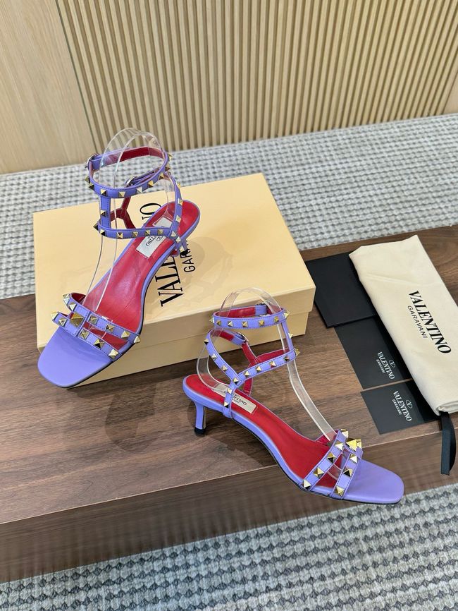 Valentino ROCKSTUD lambskin 65075-1