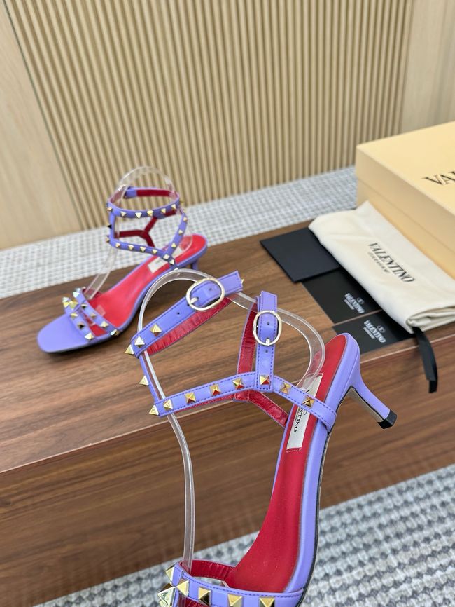 Valentino ROCKSTUD lambskin 65075-1