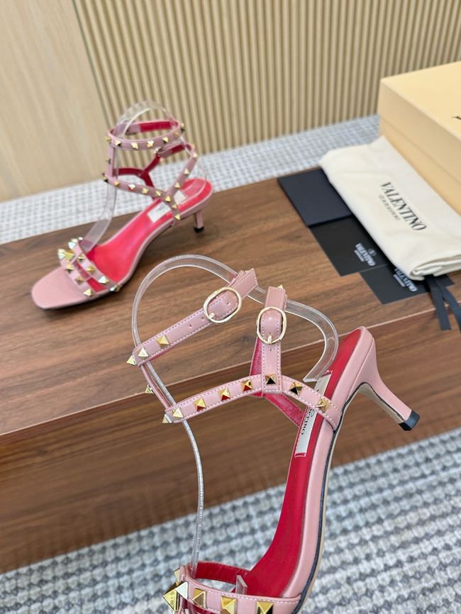 Valentino ROCKSTUD lambskin 65075-3
