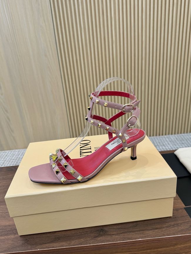 Valentino ROCKSTUD lambskin 65075-3