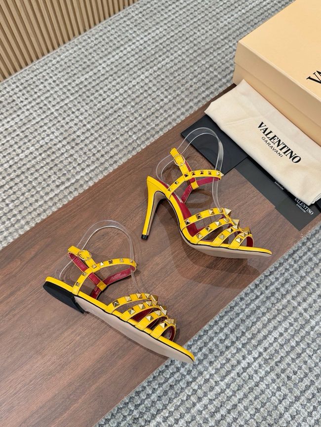 Valentino ROKSTUD lambskin sandal 65076-4